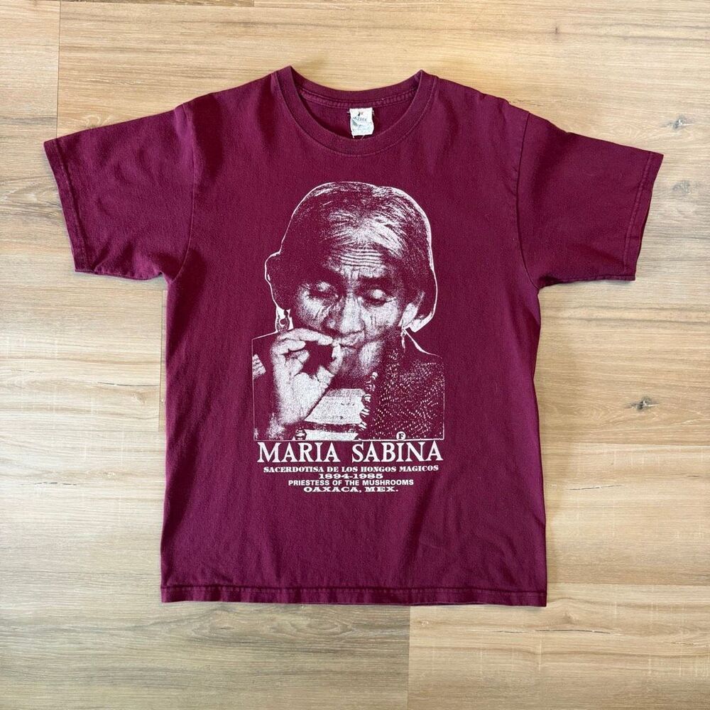 Vintage Y2K Maria Sabina Priestess Of The Mushrooms Maroon Shirt Size Medium